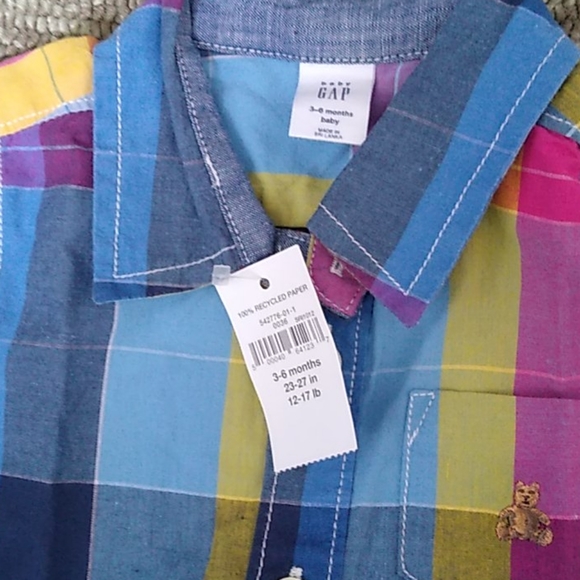 Baby Gap Romper & Gap shoes - Picture 2 of 3